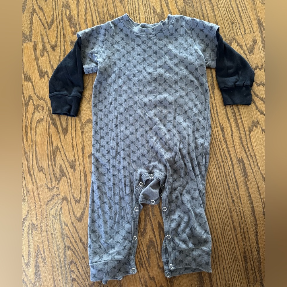 Nununu Charcoal Skull Pattern Top